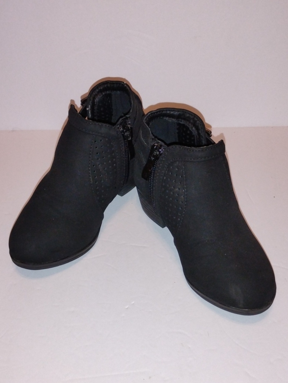 P-036 Link Black Kids Booties with Side Zip